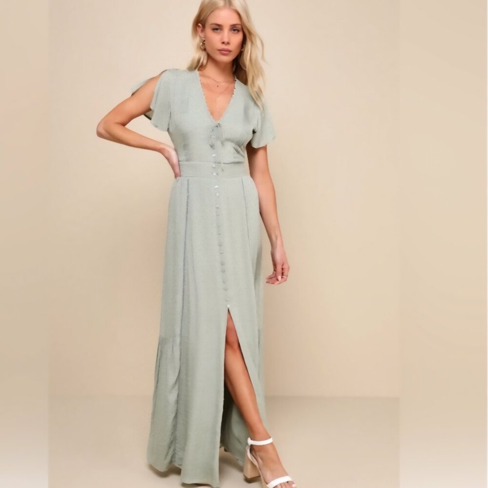 NWT LULU’S Completely In Love Swiss Dot Maxi Dress in Sage Green - Size Medium